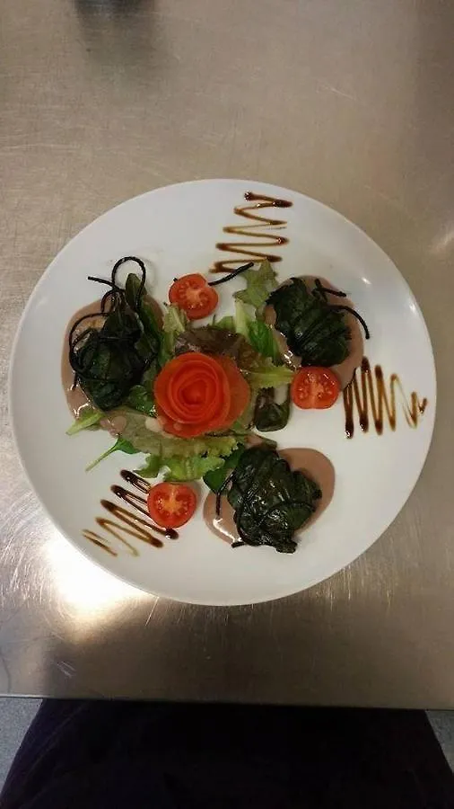 Hotel Pedussaut Сен-Годенс