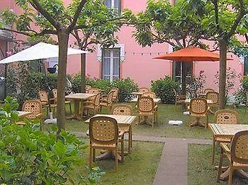 **  Hotel Pedussaut Saint-Gaudens  Frankreich